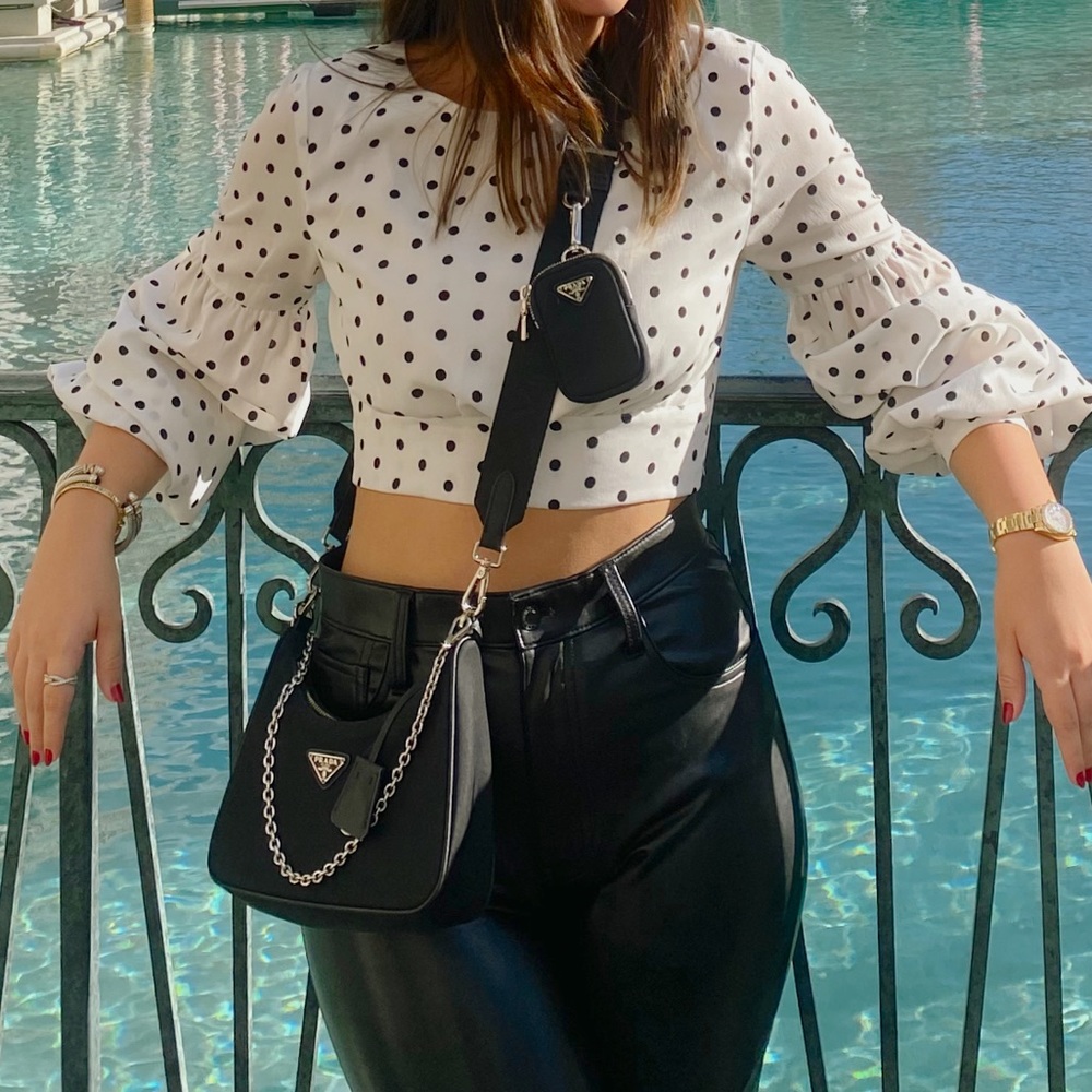 Polka dot cropped blouse